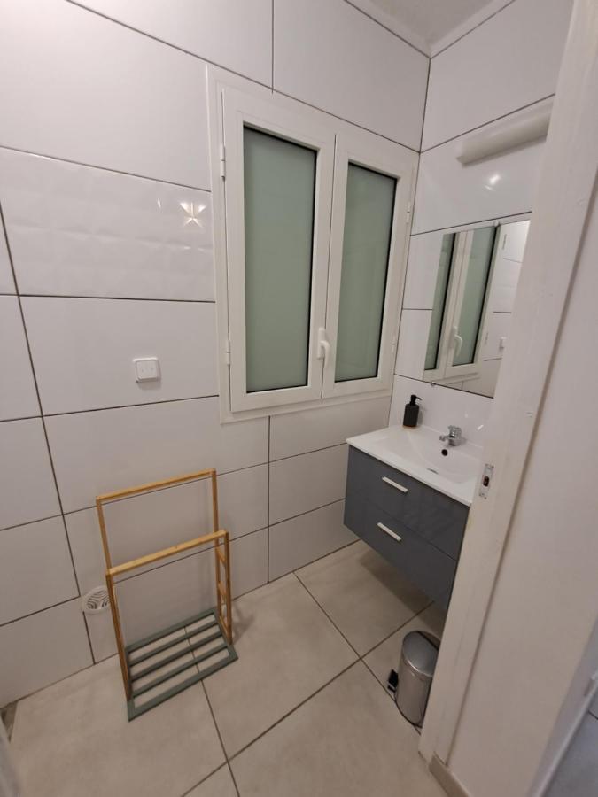 Logement Cosy T2, Centre Ville De Saint-Pierre Zewnętrze zdjęcie